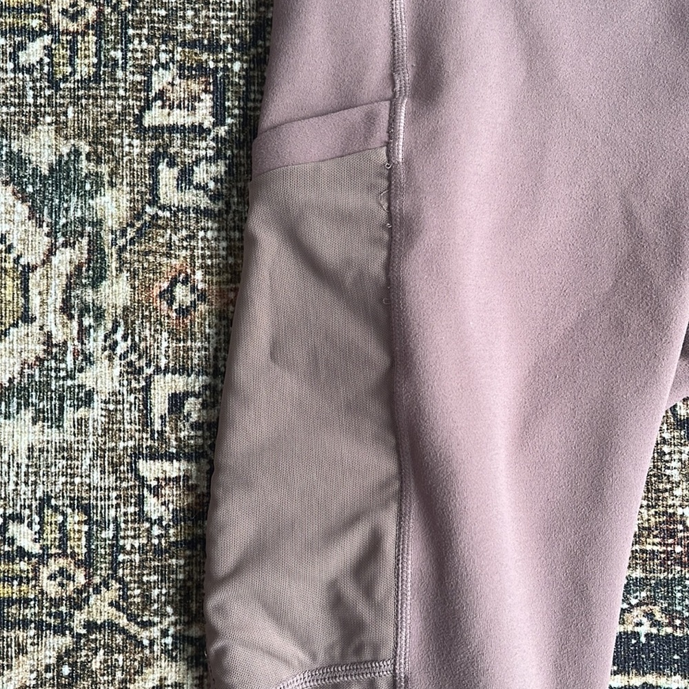 Fabletics leggings - Picture 3 of 4